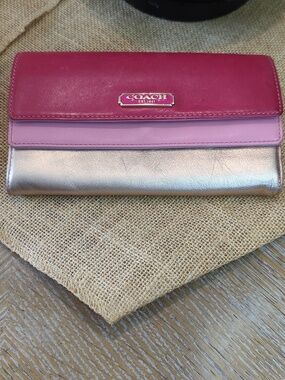 Coach Colorblock Trifold Wallet in Rose, Light Pink & Metallic Gold